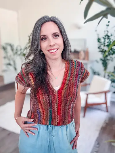 Braided Wheat Easy Summer Top in red, orange and green vertical stripes