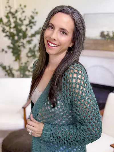 Smiling woman in the green Circle Leaf Lace Cardigan
