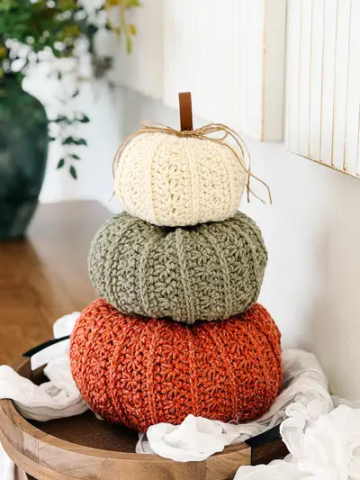 Petal Loop Stitch Pumpkin Trio stacked in cream, sage and rust