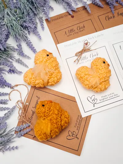 Yellow Wheat Stitch Chicks on printable kraft cards with lavender