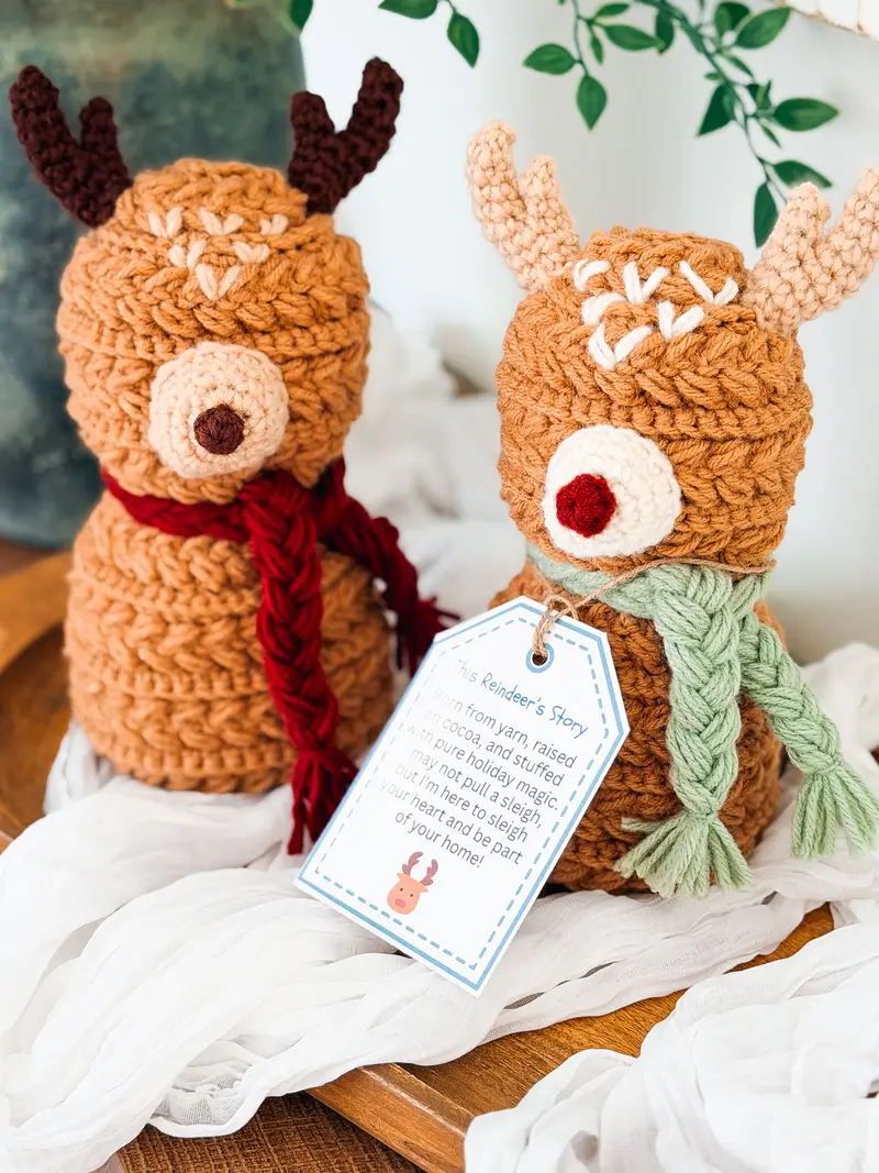Wheat Stitch Crochet Reindeer in tan with red and sage scarves