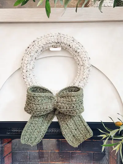 Cream Wheat Stitch Wreath with a large sage bow