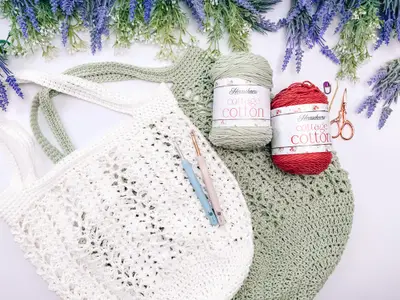 Cream Willow Mesh Market Bag with yarn, scissors and lavender